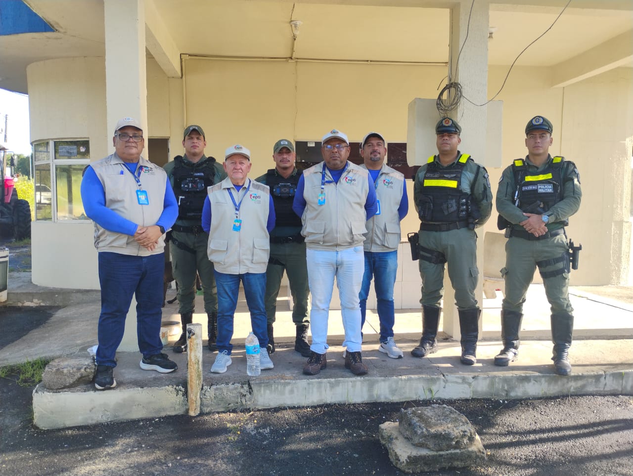 Fiscais da EPTI e Policiais Rodoviários